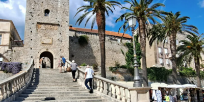 deluxe-raziskovanje-jadrana-iz-dubrovnika-adriatic-explorer-dubrovnik