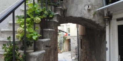 biseri-severne-dalmacije-iz-opatije-kl6-northern-pearls