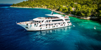 deluxe-skrivnostni-kvarner-best-kept-secret-kvarner-mv-equator